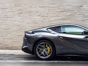 Used Ferrari 812 Superfast 2020 for sale - 76557390: Photo
