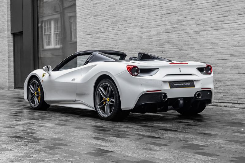Used Ferrari 488 2017 for sale - 77381724: Photo 2