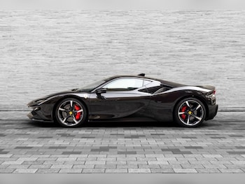 Used Ferrari SF90 Stradale 2022 for sale - 78226558: Photo