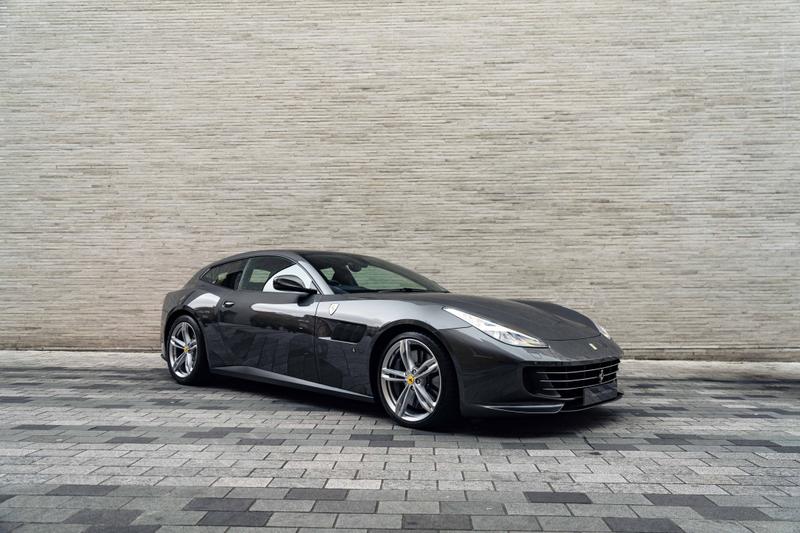 Used Ferrari GTC4Lusso 2018 for sale - 76534380: Photo 1