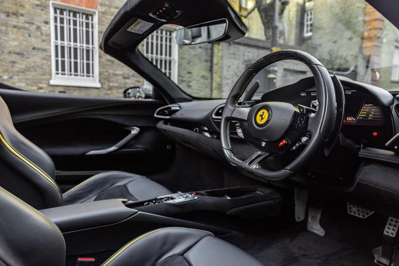 Used Ferrari 296 GTS 2023 for sale - 77248812: Photo 24