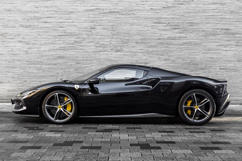 Used Ferrari 296 GTS 2023 for sale - 77248812: Photo 4