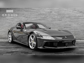 Used Ferrari 12 Cilindri 2025 for sale - 79725534: Photo