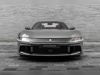 Used Ferrari 12 Cilindri 2025 for sale - 79725534: Photo