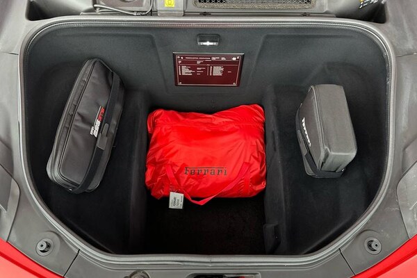 Used Ferrari Other 2024 for sale - 76205707: Photo 8