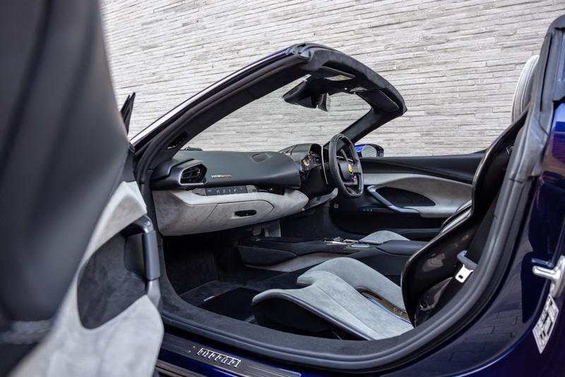 Used Ferrari 296 GTS 2024 for sale - 76949053: Photo 6