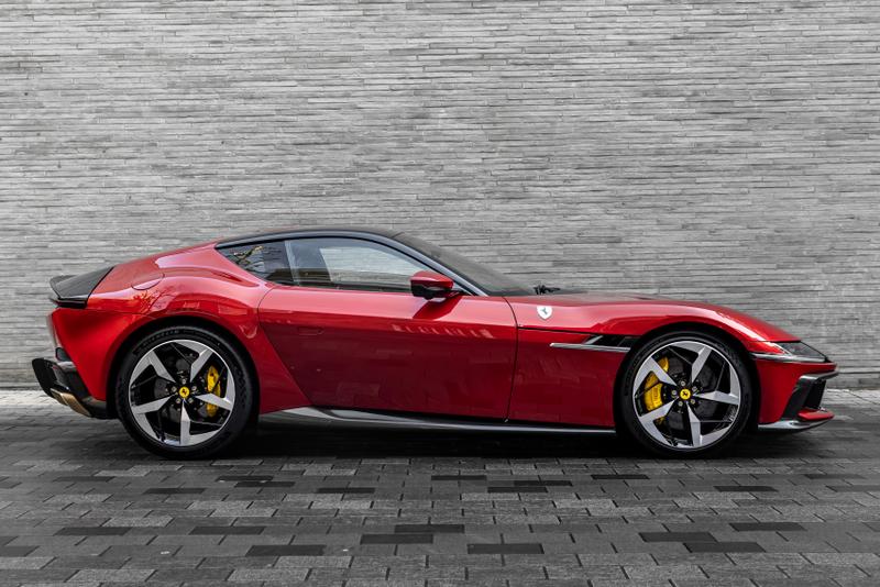 Used Ferrari 12 Cilindri 2025 for sale - 77138393: Photo 2