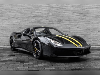 Used Ferrari 488 2018 for sale - 77152086: Photo