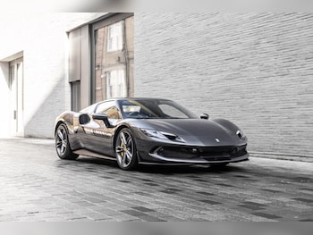 Used Ferrari 296 GTB 2023 for sale - 77450524: Photo