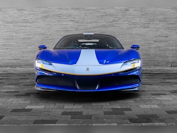 Used Ferrari SF90 Spider 2021 for sale - 79600681: Photo