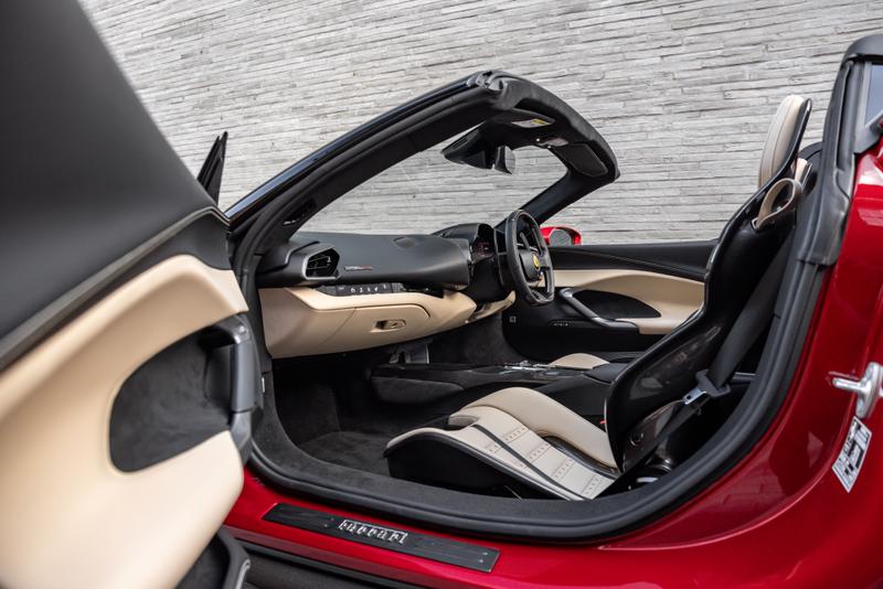 Used Ferrari 296 GTS 2024 for sale - 76960826: Photo 24