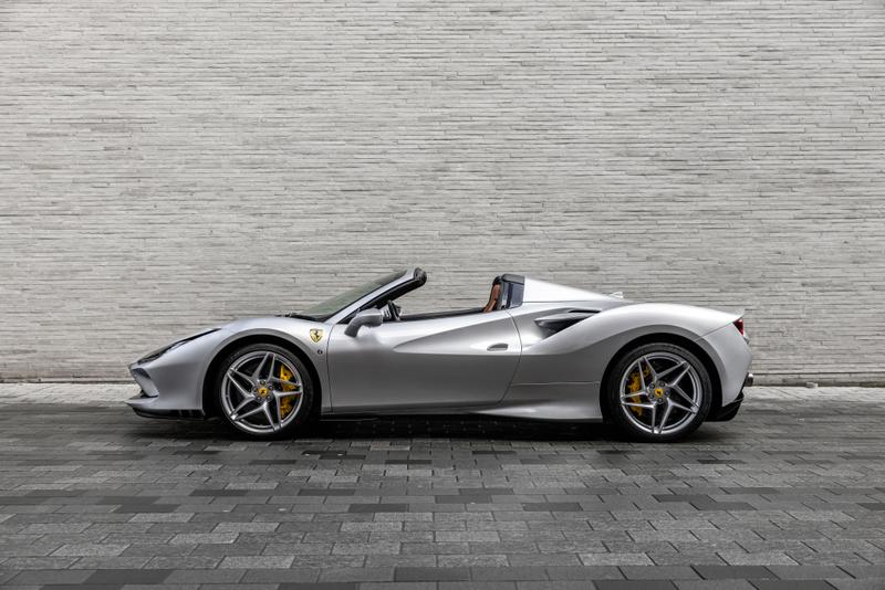 Used Ferrari F8 Spider 2023 for sale - 77427349: Photo 7