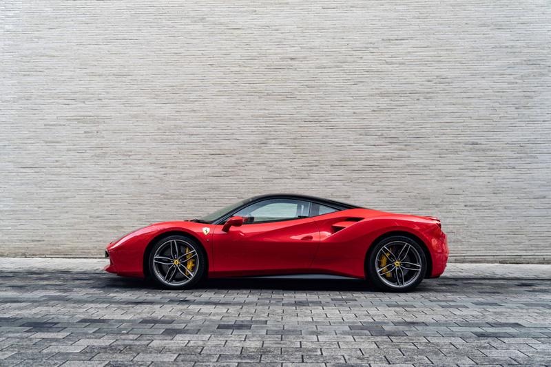 Used Ferrari 488 2017 for sale - 76534371: Photo 10