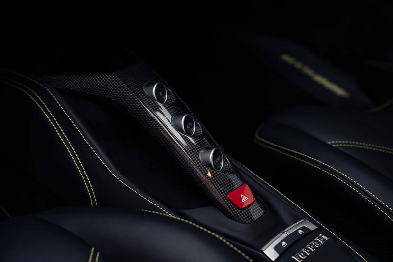 Used Ferrari 488 2017 for sale - 76534371: Photo 14