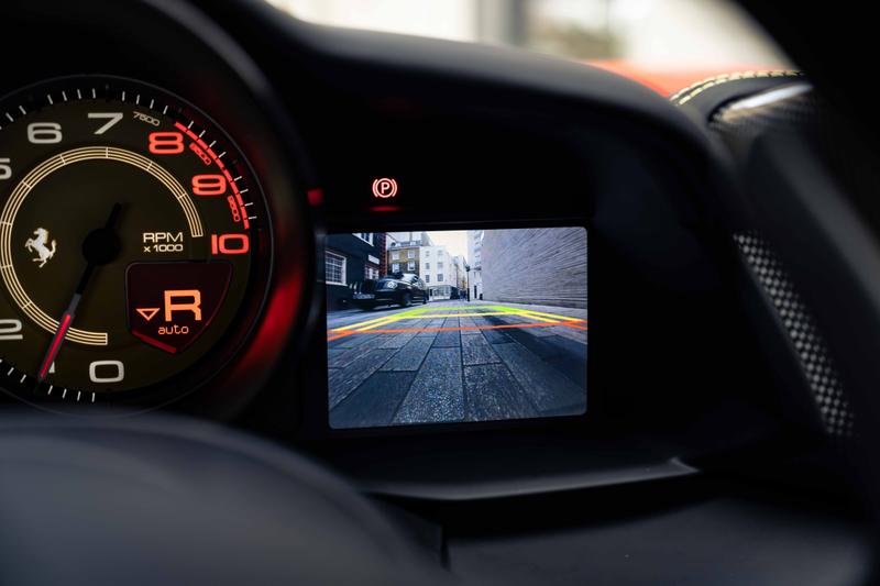 Used Ferrari 488 2017 for sale - 76534371: Photo 21