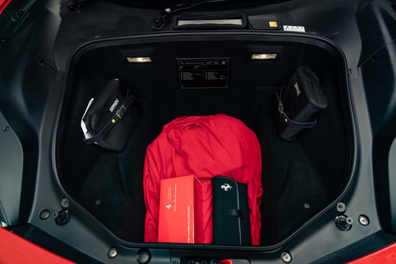 Used Ferrari 488 2017 for sale - 76534371: Photo 24