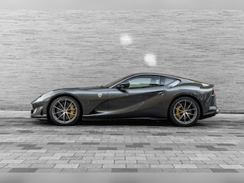 Used Ferrari 812 Superfast 2020 for sale - 78102393: Photo