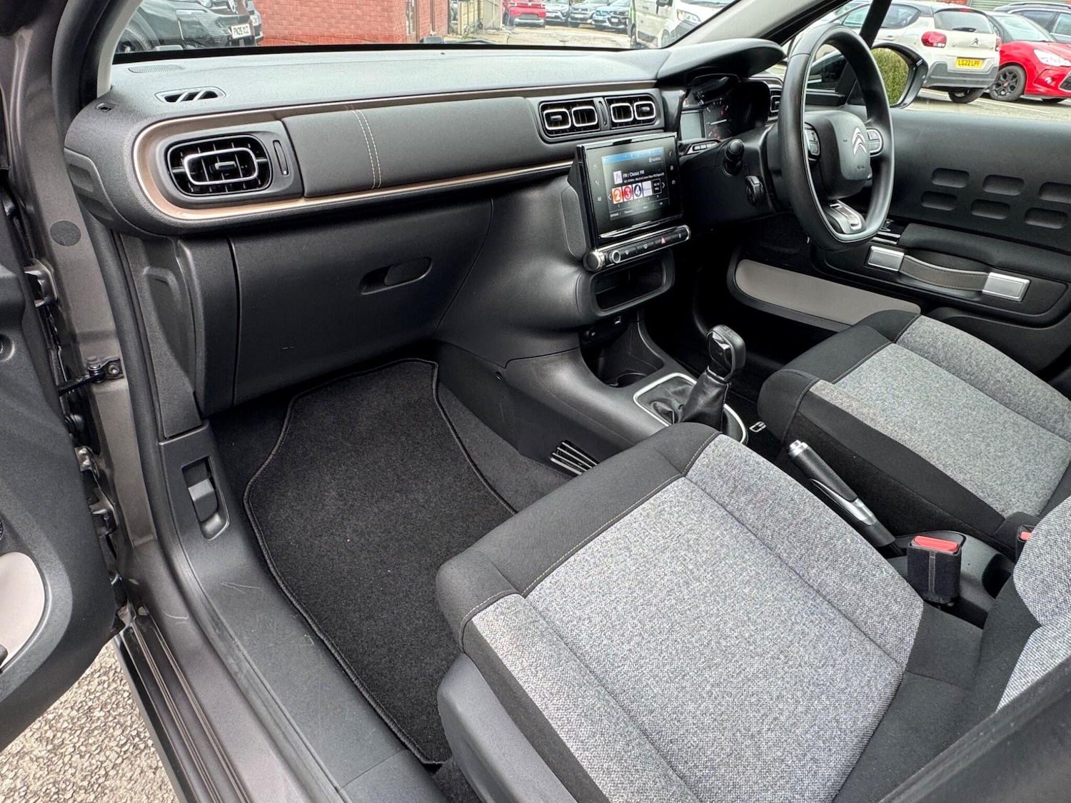 Used Citroen C3 for sale - 77882845: Photo 4