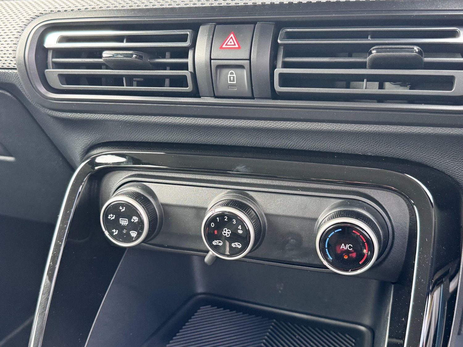 Used Citroen C3 2025 for sale - 77131949: Photo 44