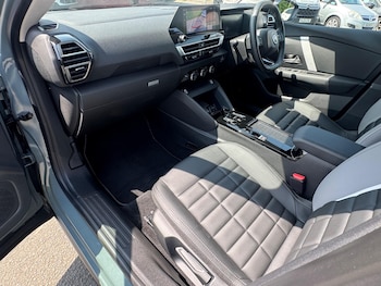 Used Citroen C4 2025 for sale - 79235965: Photo