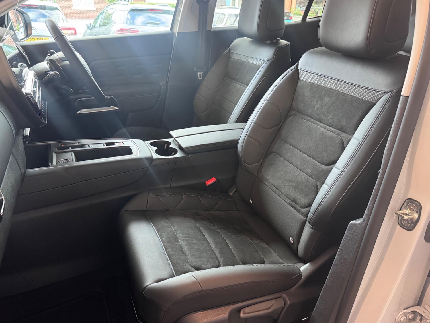 Used Citroen C5 Aircross 2025 for sale - 77131374: Photo 4