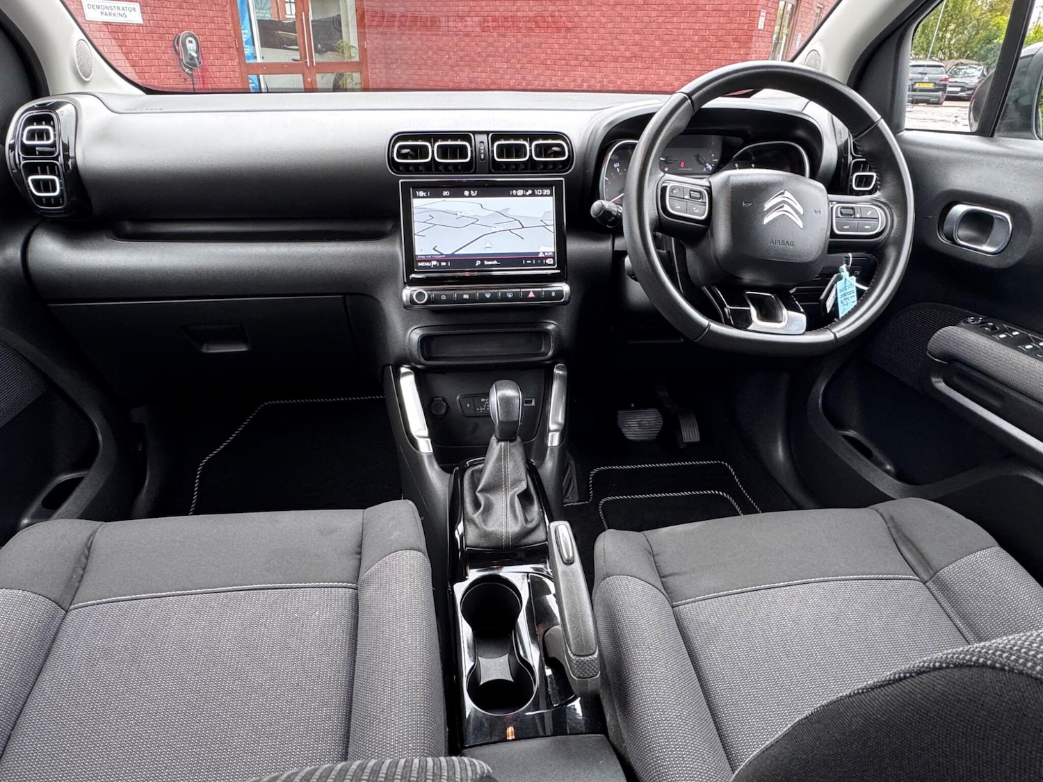 Used Citroen C3 Aircross 2023 for sale - 77131202: Photo 2