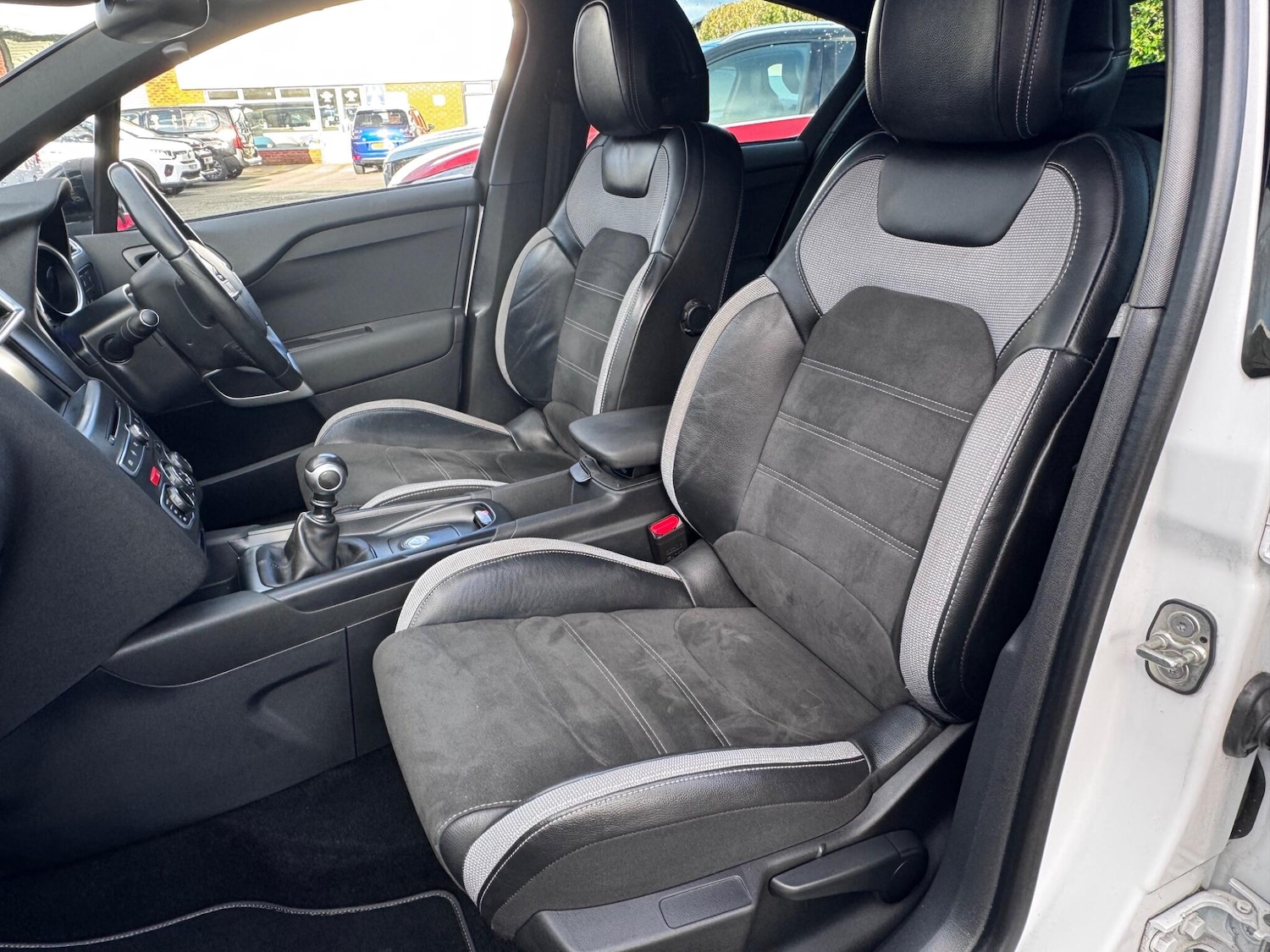 Used DS Automobiles DS 4 2016 for sale - 77131912: Photo 2