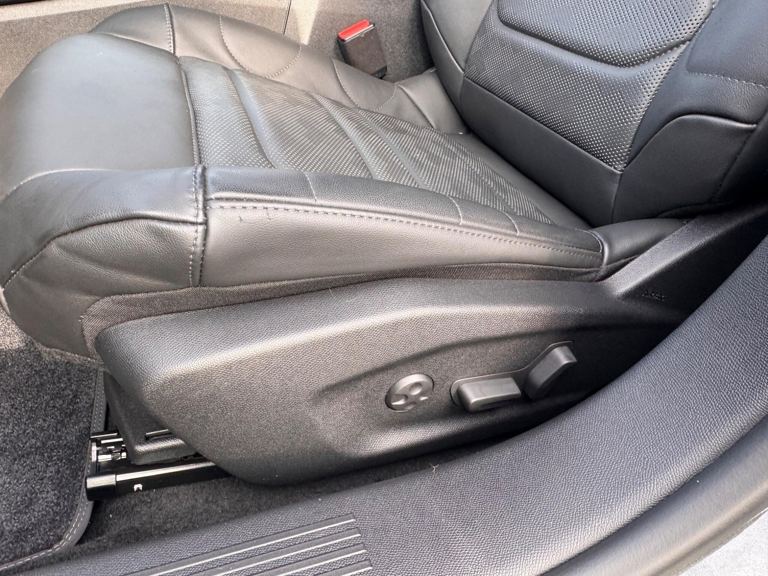 Used Citroen C5 X 2024 for sale - 77132029: Photo 37