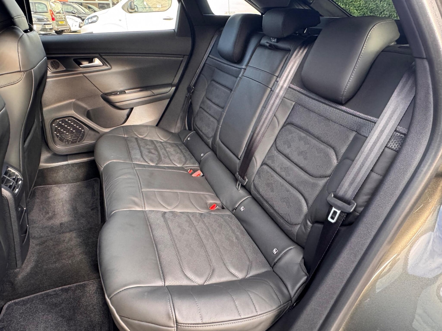 Used Citroen C5 X 2024 for sale - 77132029: Photo 9