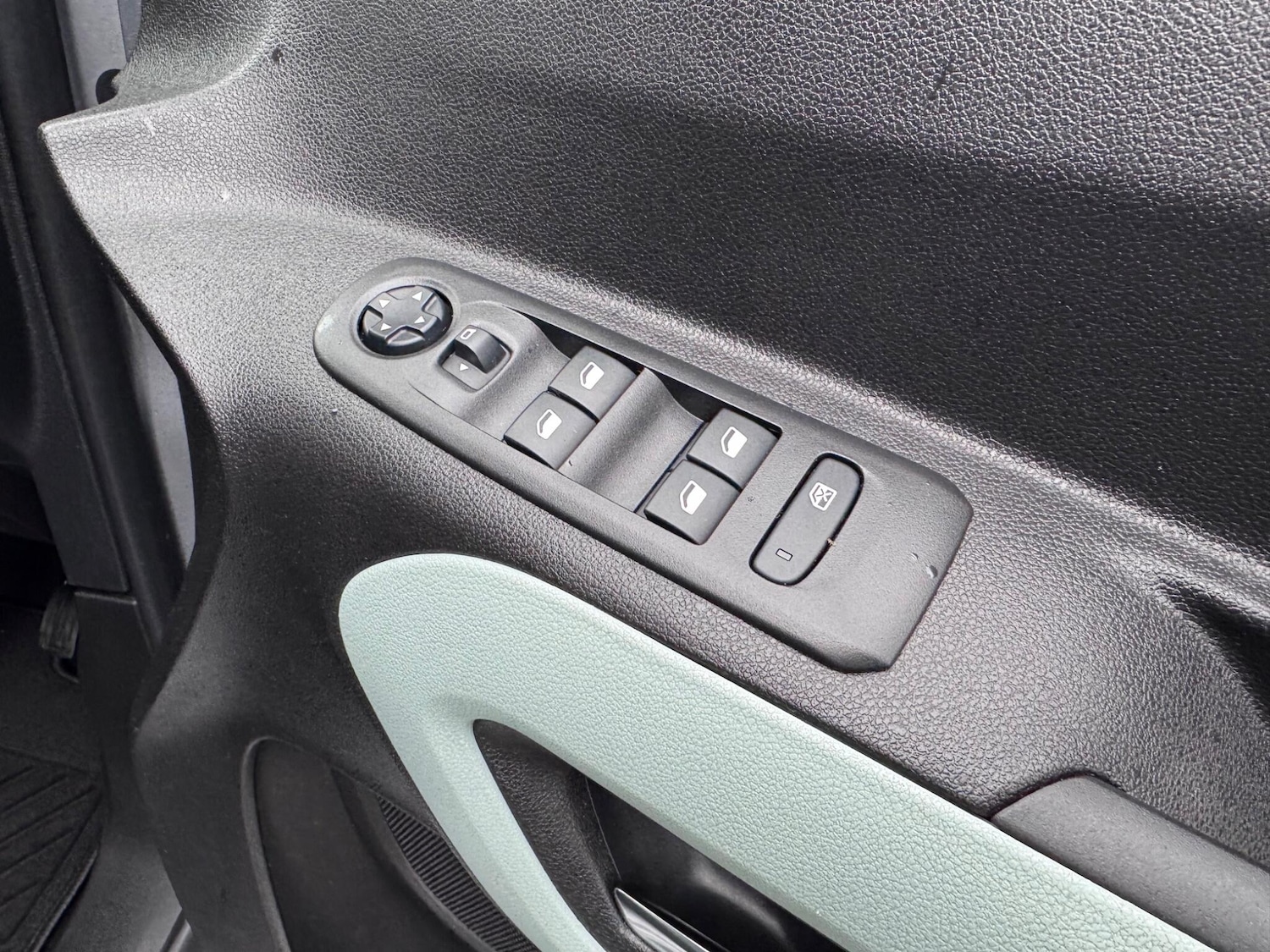 Used Citroen Berlingo 2020 for sale - 77291188: Photo 29