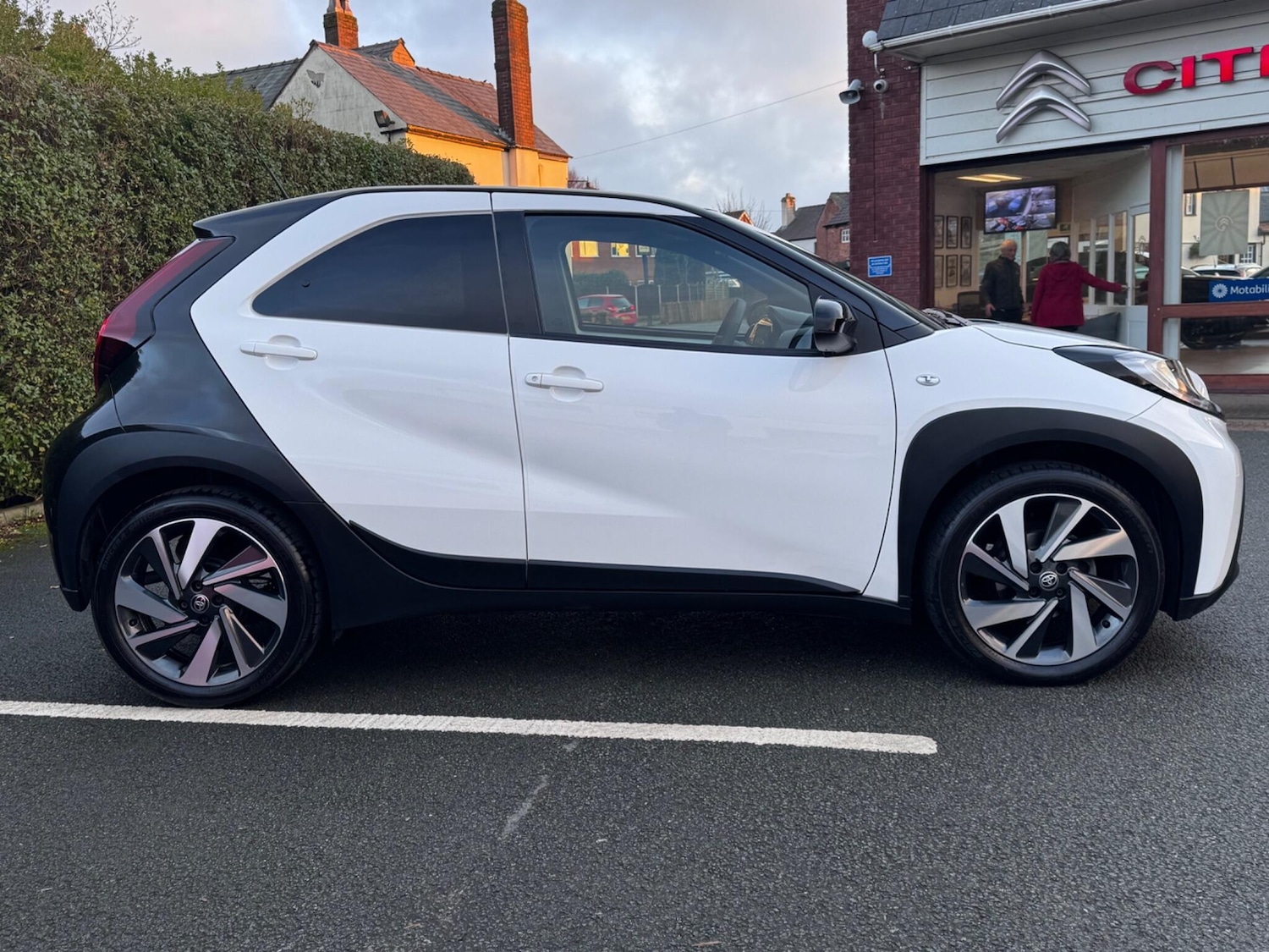 Used Toyota Aygo X 2024 for sale - 77266990: Photo 3