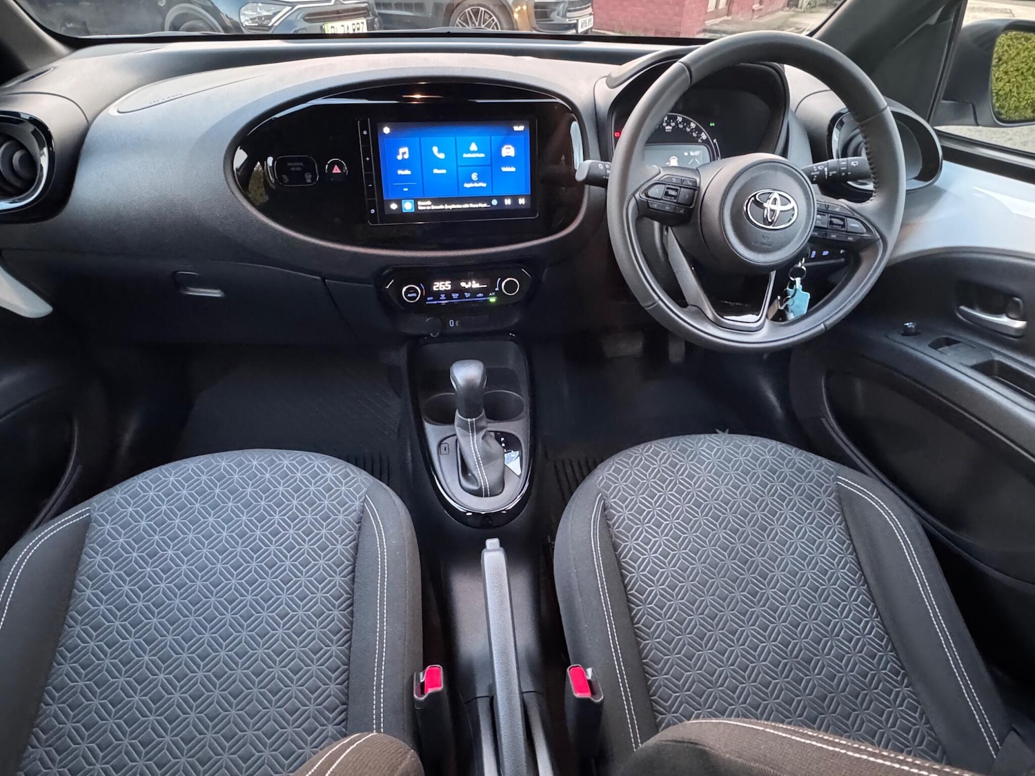 Used Toyota Aygo X 2024 for sale - 77266990: Photo 4