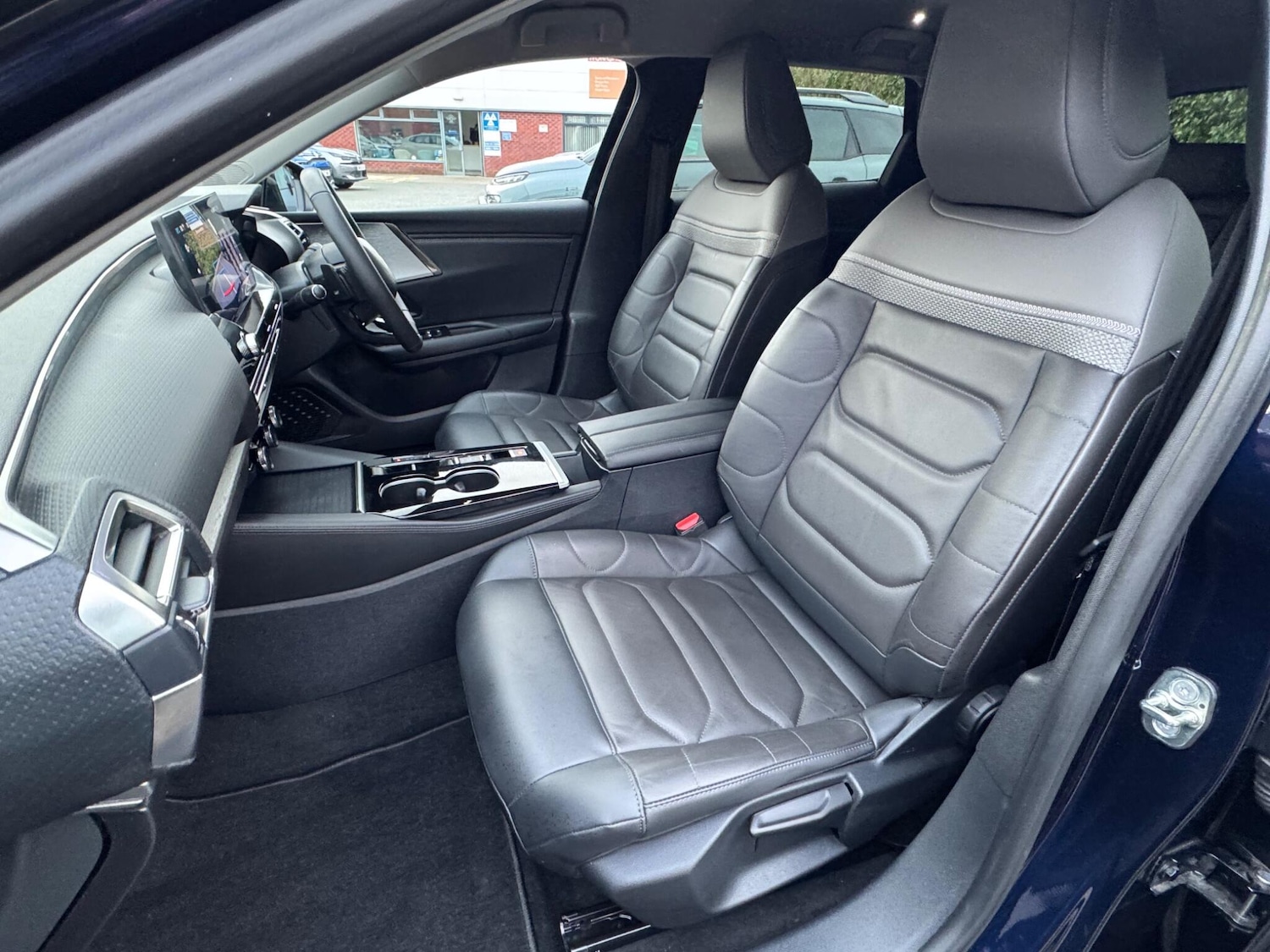 Used Citroen C5 X 2025 for sale - 78058673: Photo 2