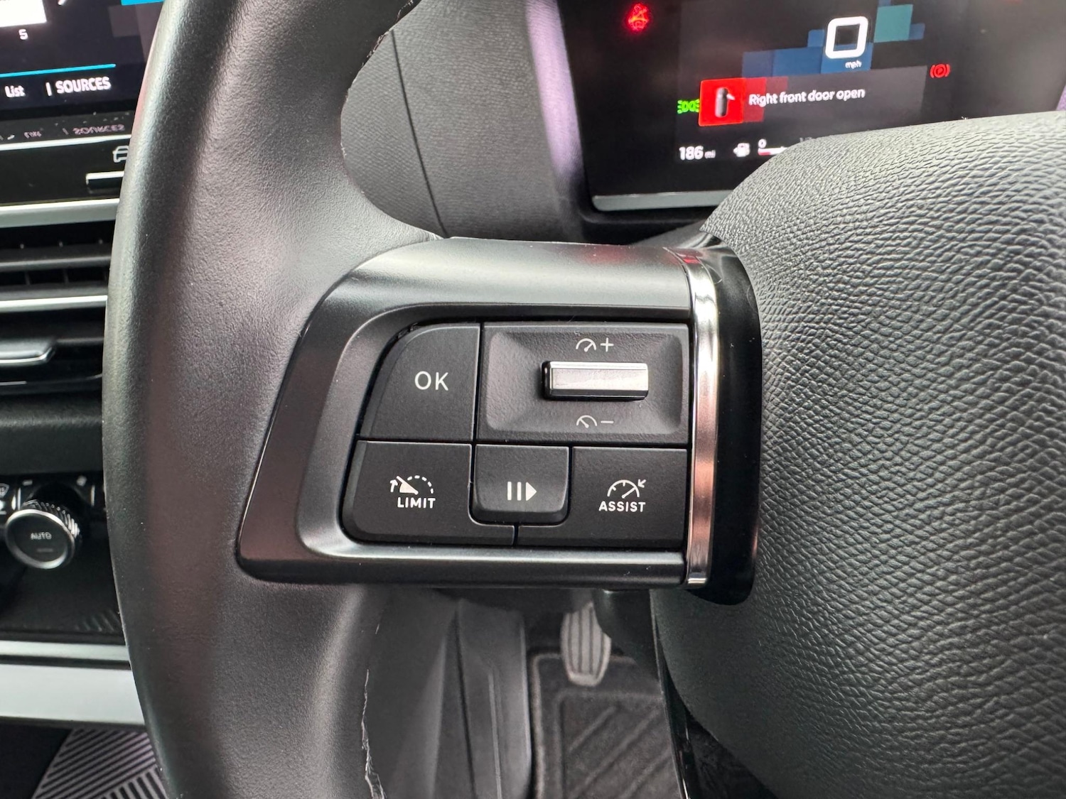 Used Citroen C4 2022 for sale - 77131956: Photo 29