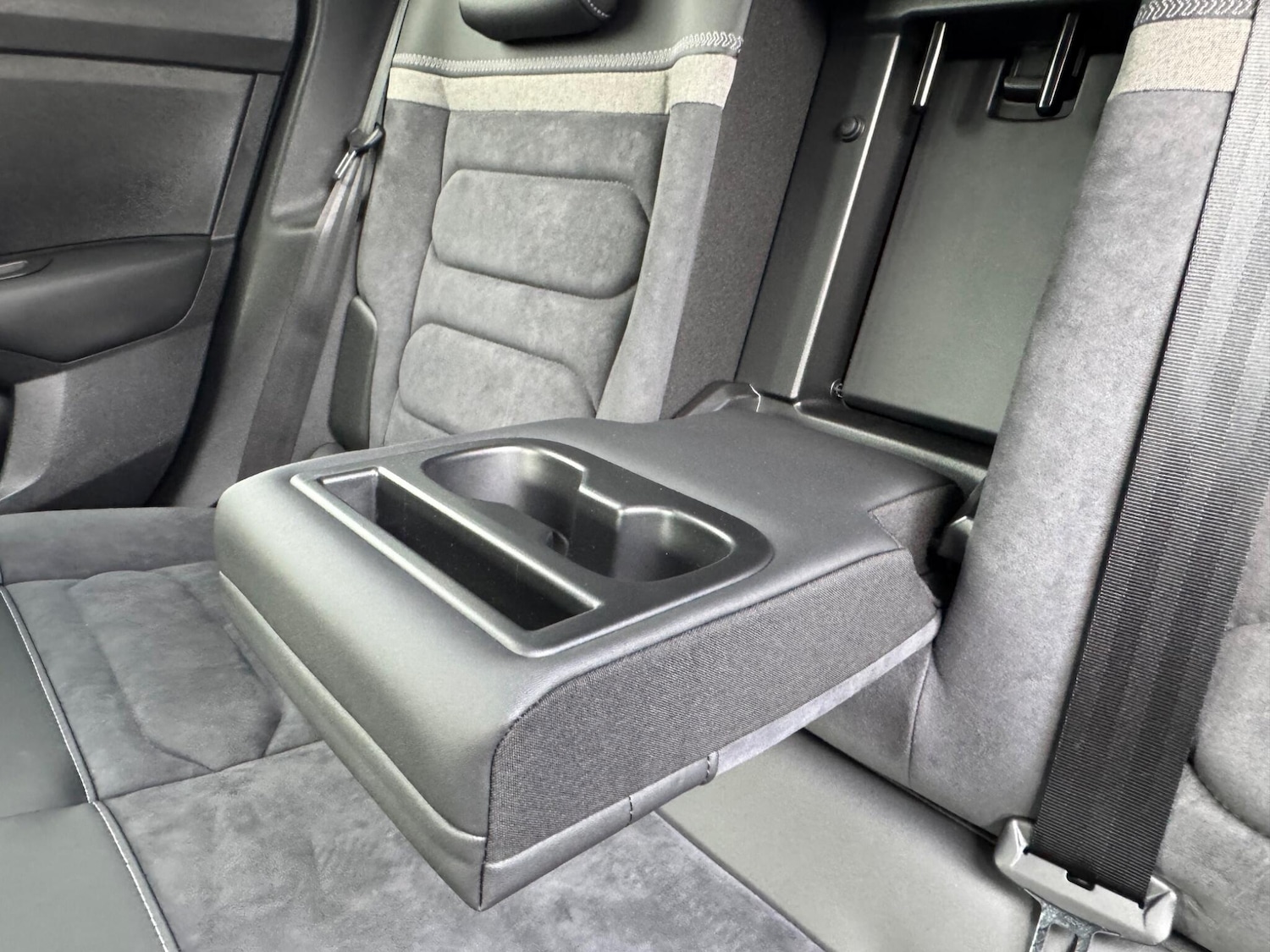 Used Citroen C4 2024 for sale - 78058118: Photo 27