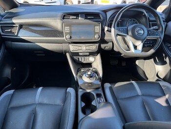 Used Nissan Leaf 2021 for sale - 77958237: Photo