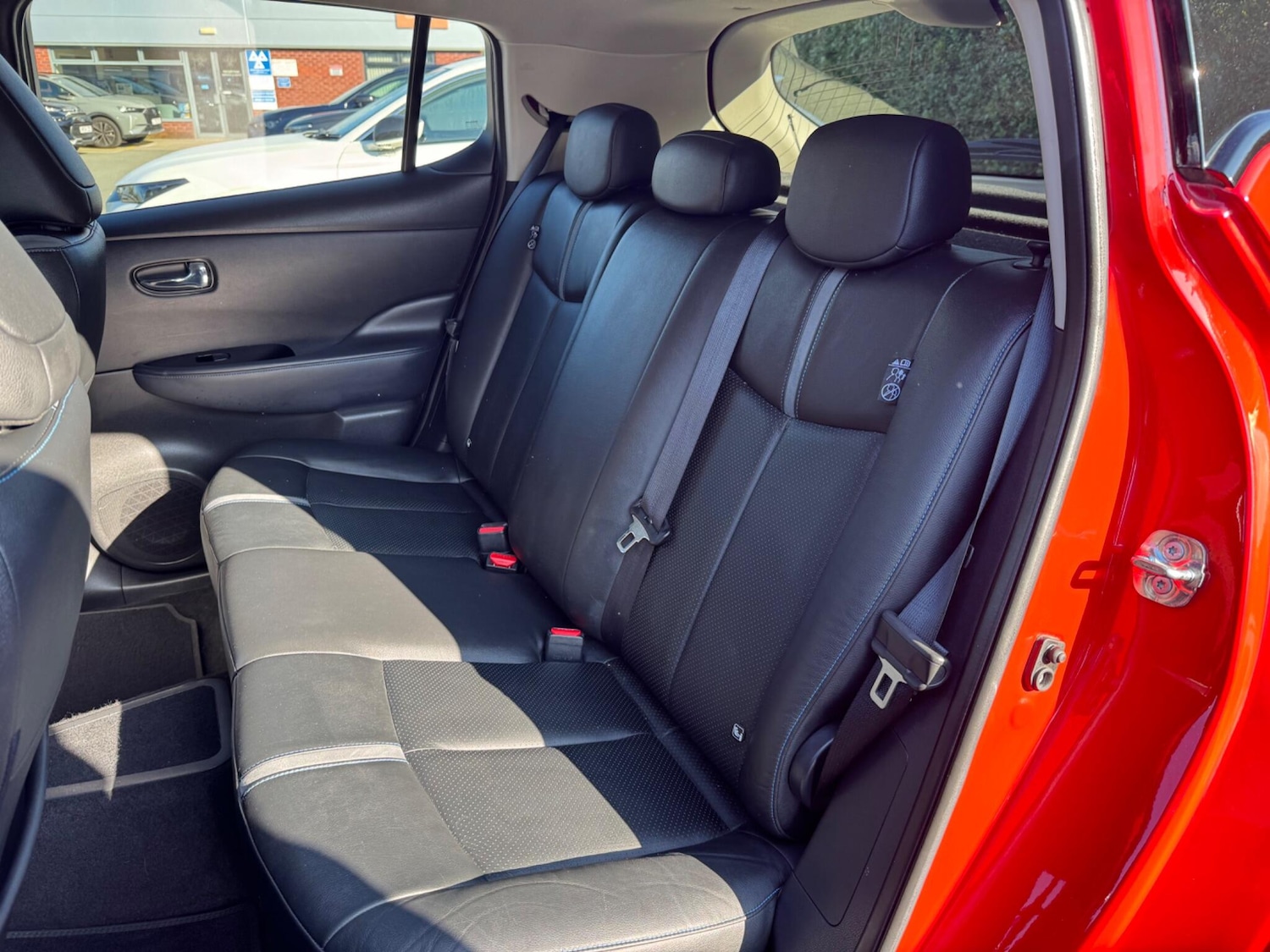 Used Nissan Leaf 2021 for sale - 77958237: Photo 9