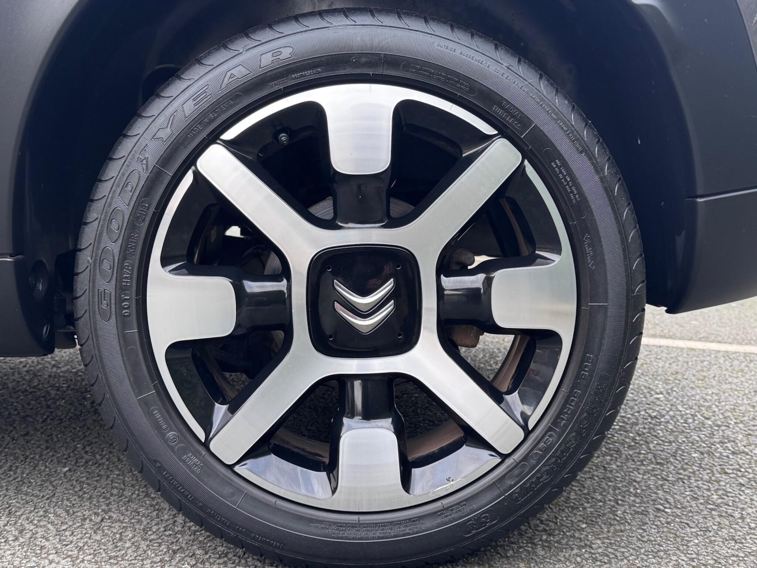 Used Citroen C4 Cactus 2019 for sale - 77670875: Photo 22