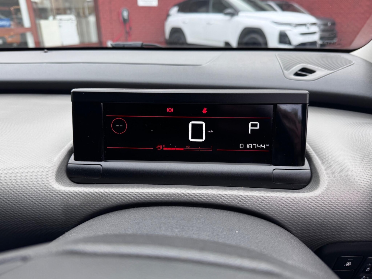 Used Citroen C4 Cactus 2019 for sale - 77670875: Photo 31