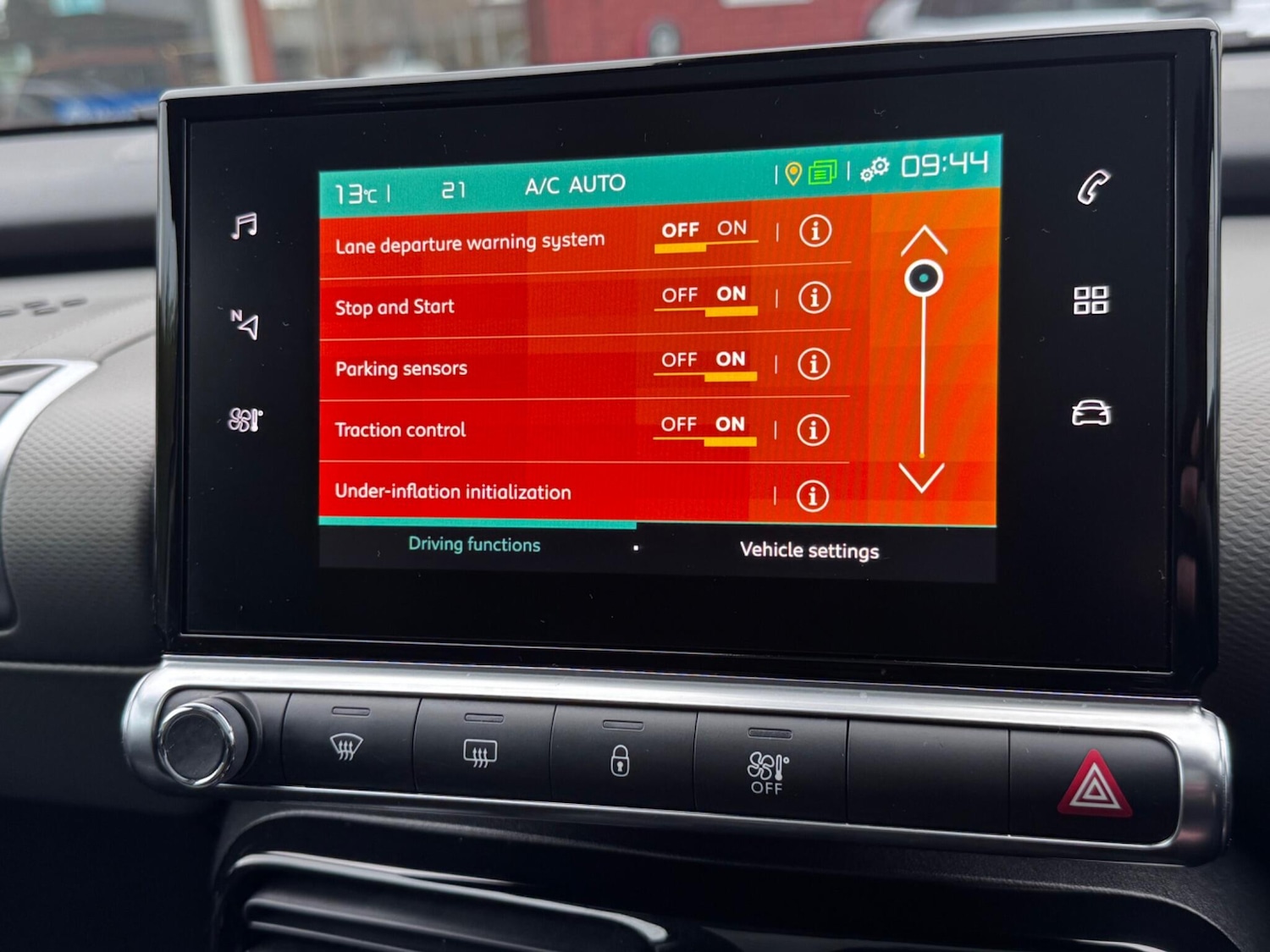 Used Citroen C4 Cactus 2019 for sale - 77670875: Photo 46