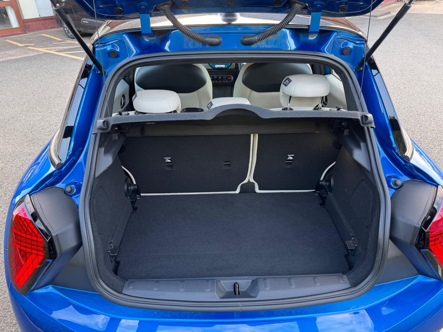 Used MINI Cooper 2024 for sale - 77839613: Photo 12