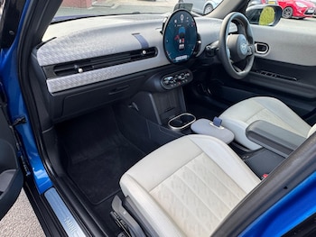 Used MINI Cooper 2024 for sale - 77839613: Photo