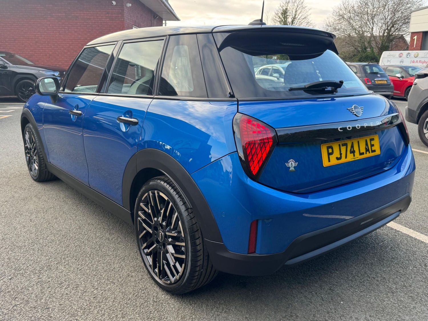 Used MINI Cooper 2024 for sale - 77839613: Photo 9