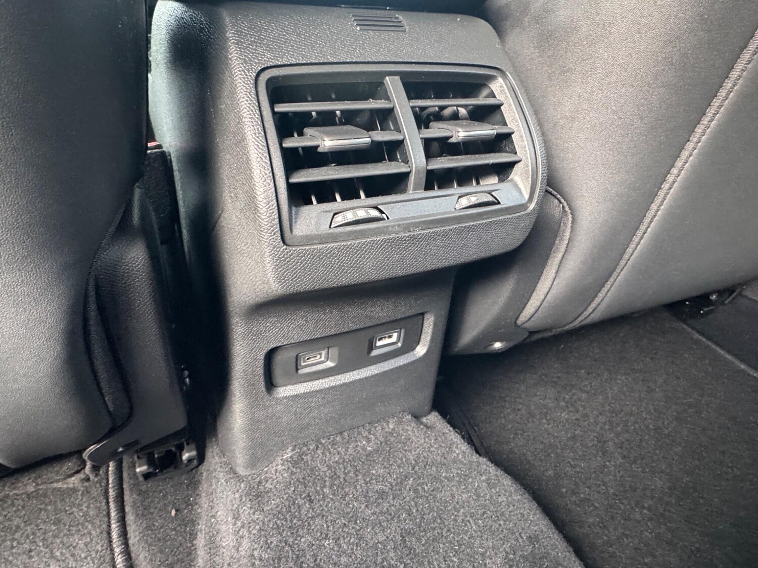 Used Citroen e-C4 for sale - 77908904: Photo 30