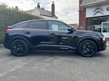 Used Citroen e-C4 2024 for sale - 77908904: Photo