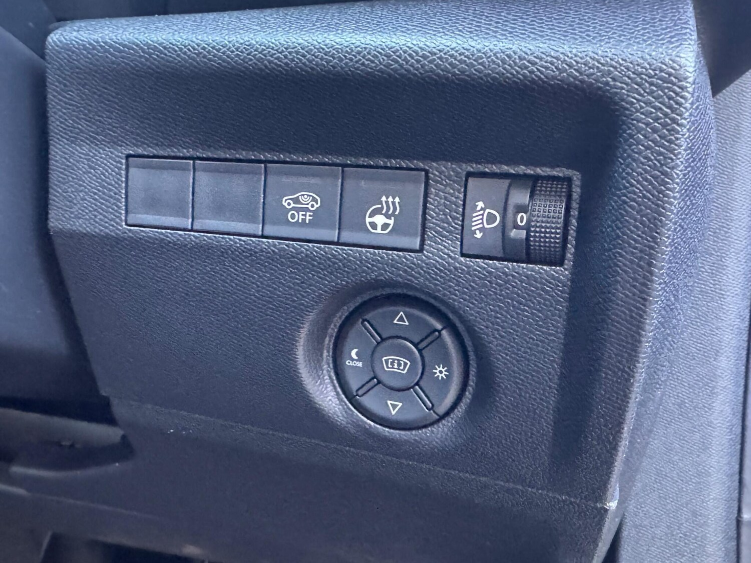 Used Citroen C4 for sale - 77131345: Photo 33