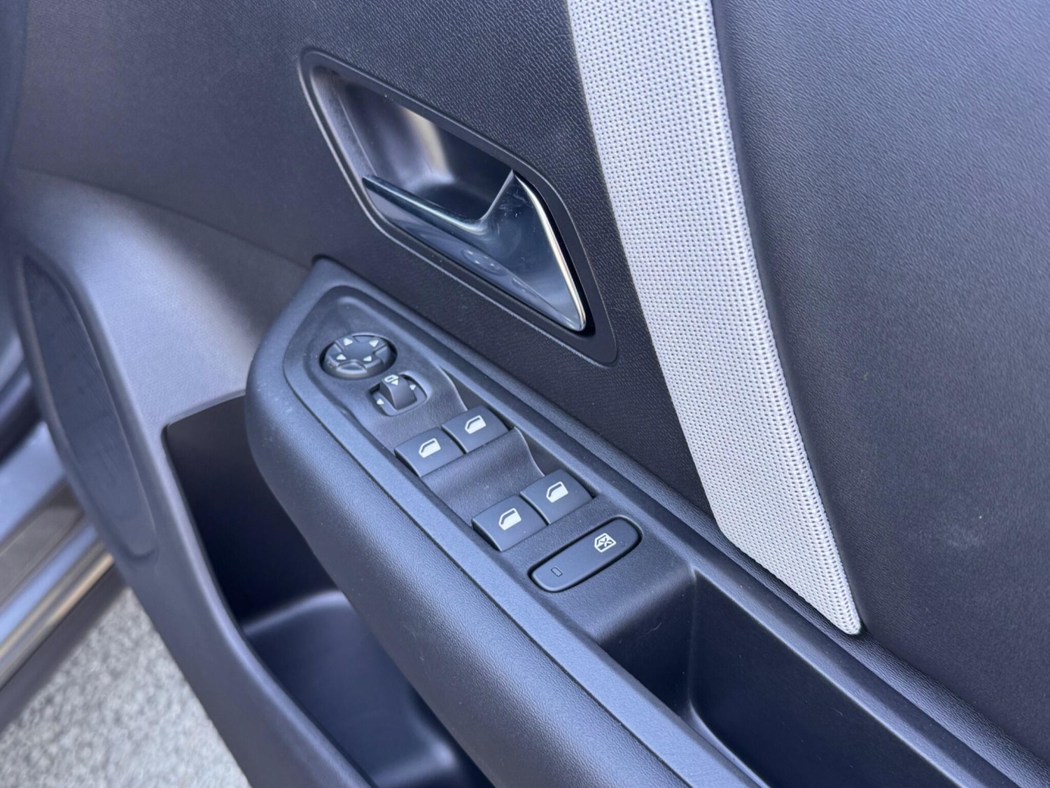 Used Citroen C4 for sale - 77131345: Photo 34