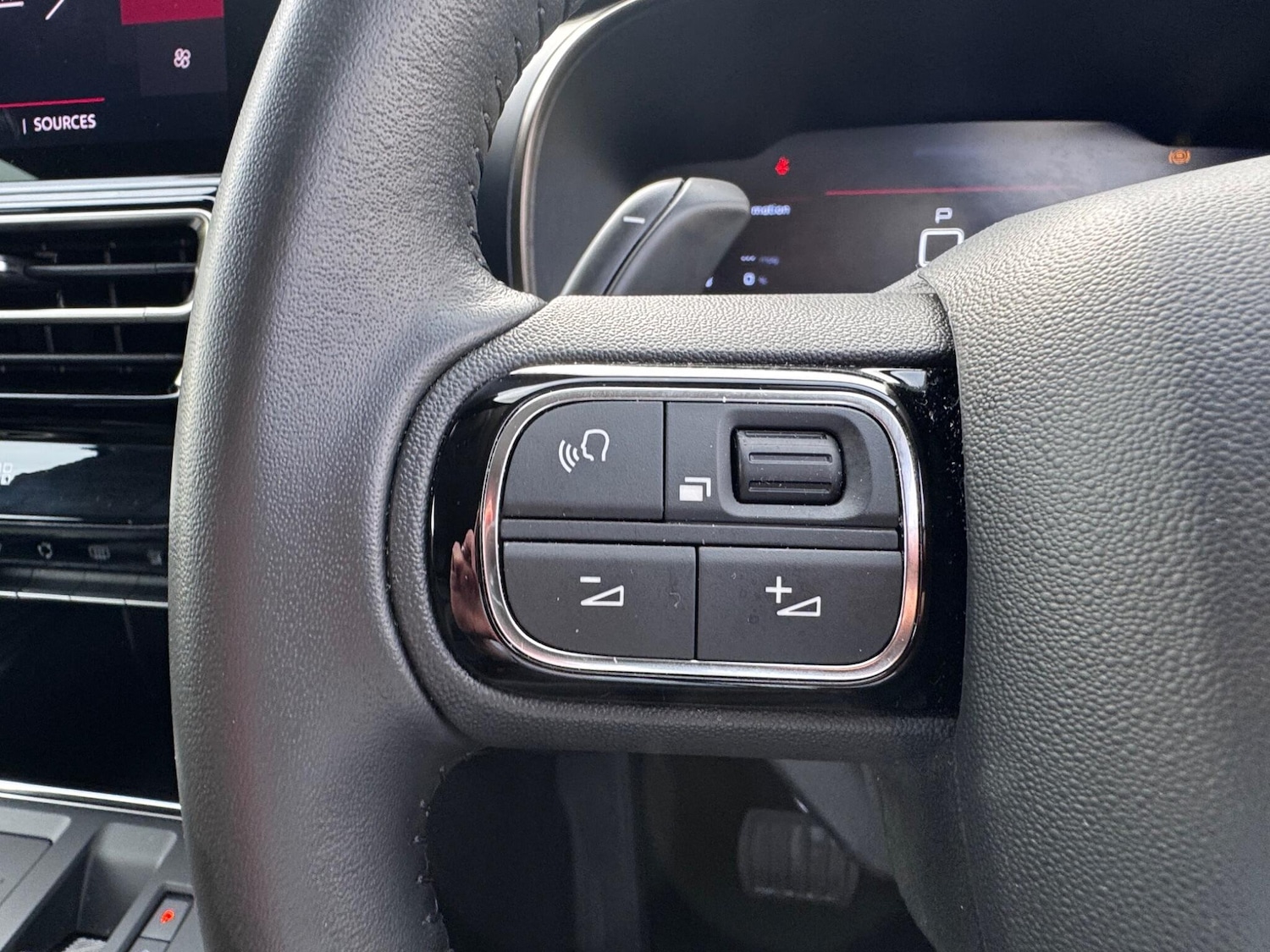 Used Citroen C5 Aircross 2025 for sale - 77768882: Photo 25