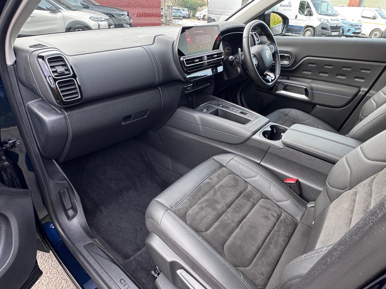 Used Citroen C5 Aircross 2025 for sale - 77768882: Photo 4