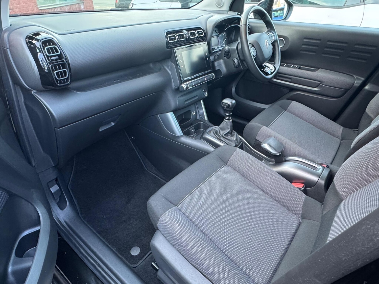 Used Citroen C3 Aircross for sale - 78058120: Photo 2